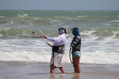 First water start of a K1 kite school student in Mui Ne