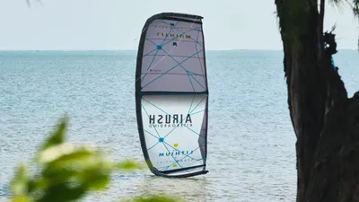 Кайт Airush Airush Lithium Team v13 — вид сбоку