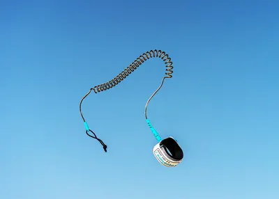Аксессуар Aquatone 9.0 SUP COIL LEASH 9' Long, Single Stainless — в работе на воде