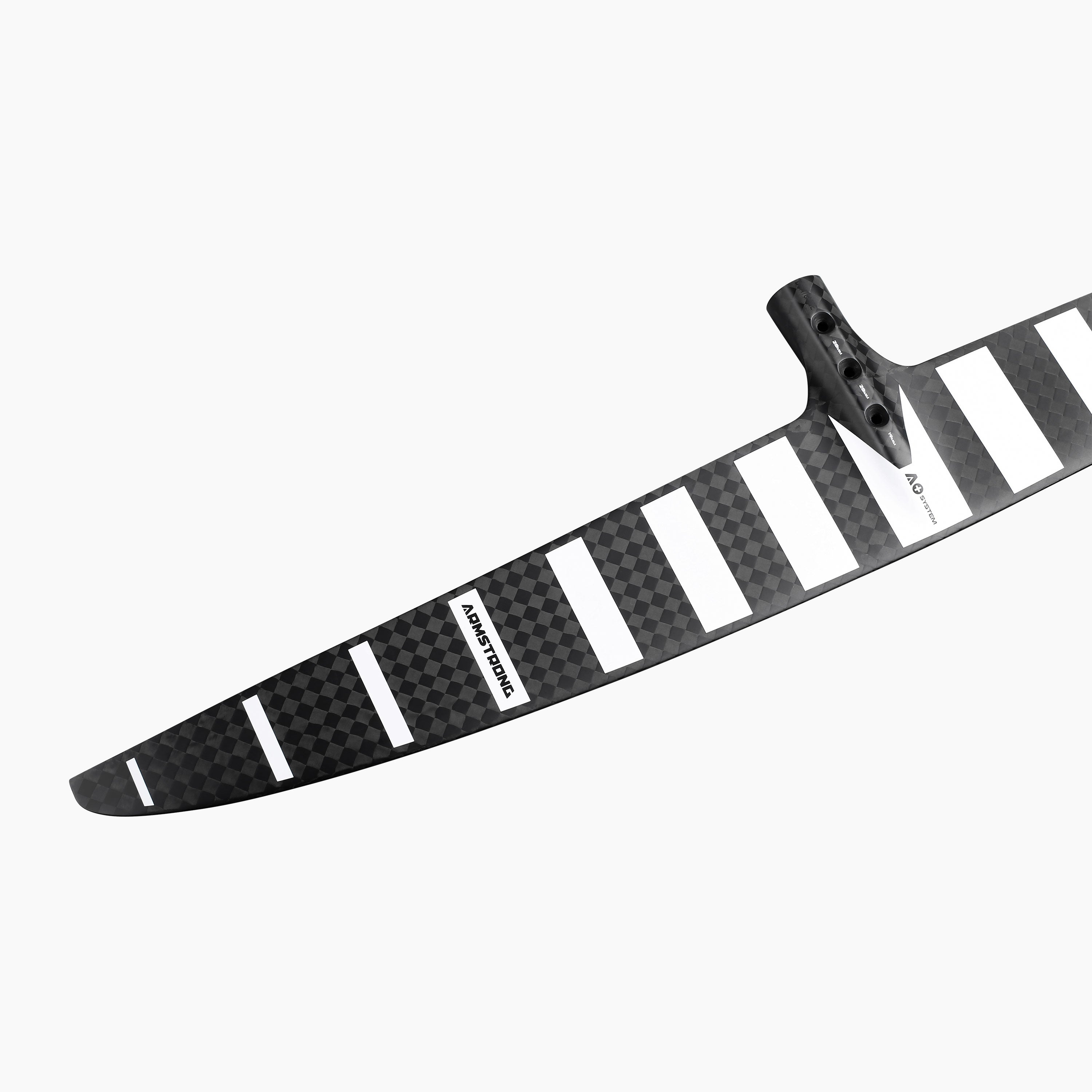 Переднее крыло фойла Armstrong UHA Front Foil — крупный план