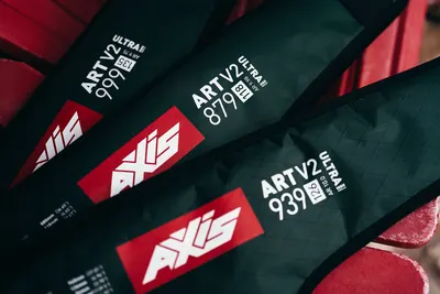 Переднее крыло фойла AXIS Foils ART v2 939 — крупный план