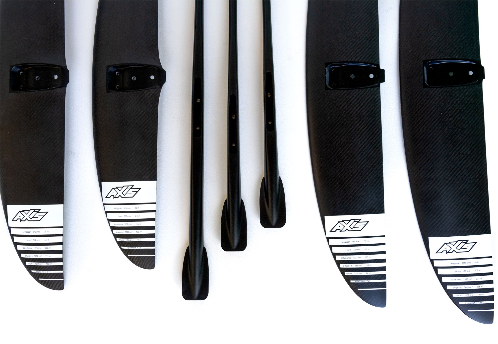 Переднее крыло фойла AXIS Foils HPS 1050 Carbon Hydrofoil Wing — in action on the water