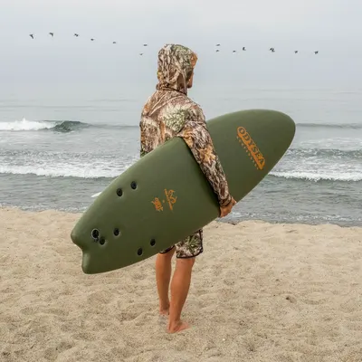 Catch Surf Skipper (Tri Fin) - 6'0" x Realtree® Edition 冲浪板 — 水上实拍