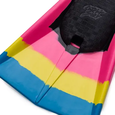 Плавник Catch Surf WOMPER // PRO-MASTER SWIM FINS / KALANI ROBB — крупный план