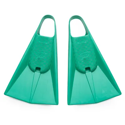 Catch Surf WOMPER // PRO-MASTER SWIM FINS 尾鳍 — 结构细节