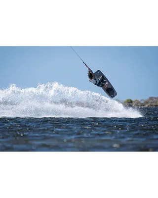 Кайтборд CrazyFly Max 2026 — в работе на воде