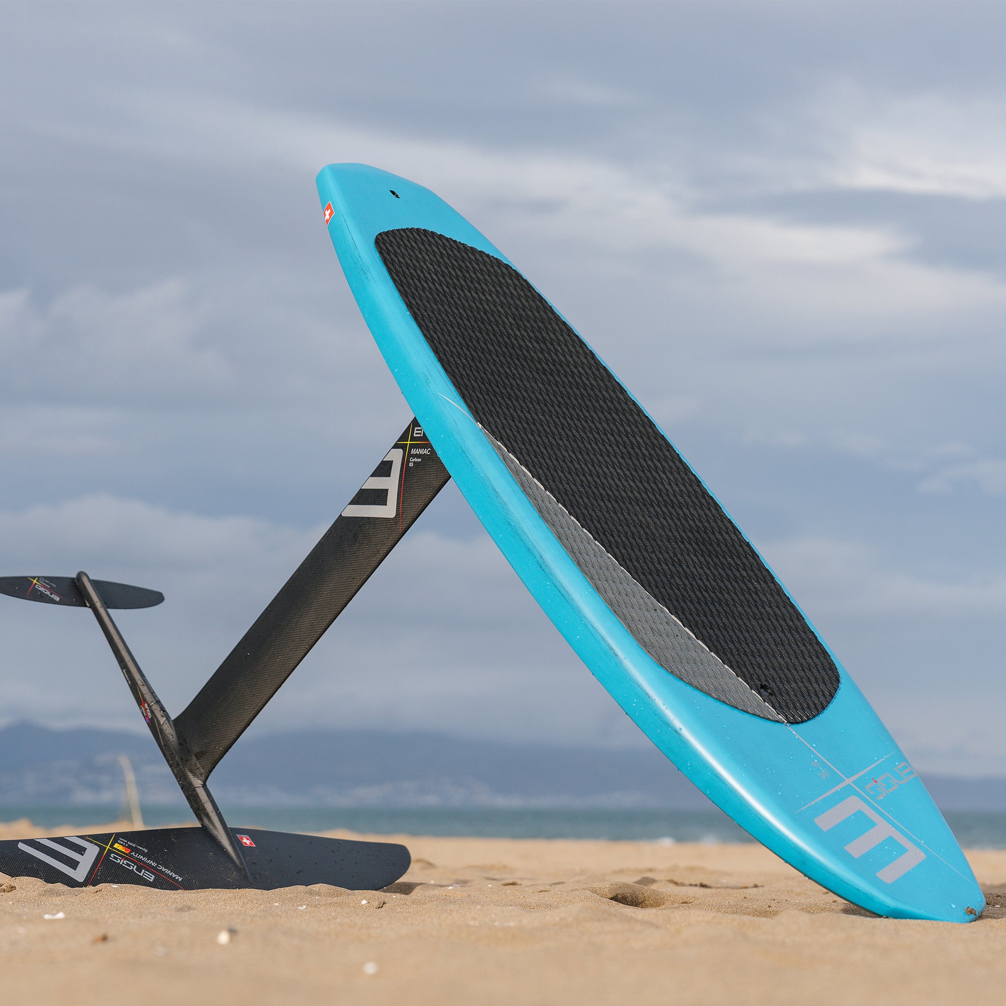 Ensis JIVE Foilboard — close-up