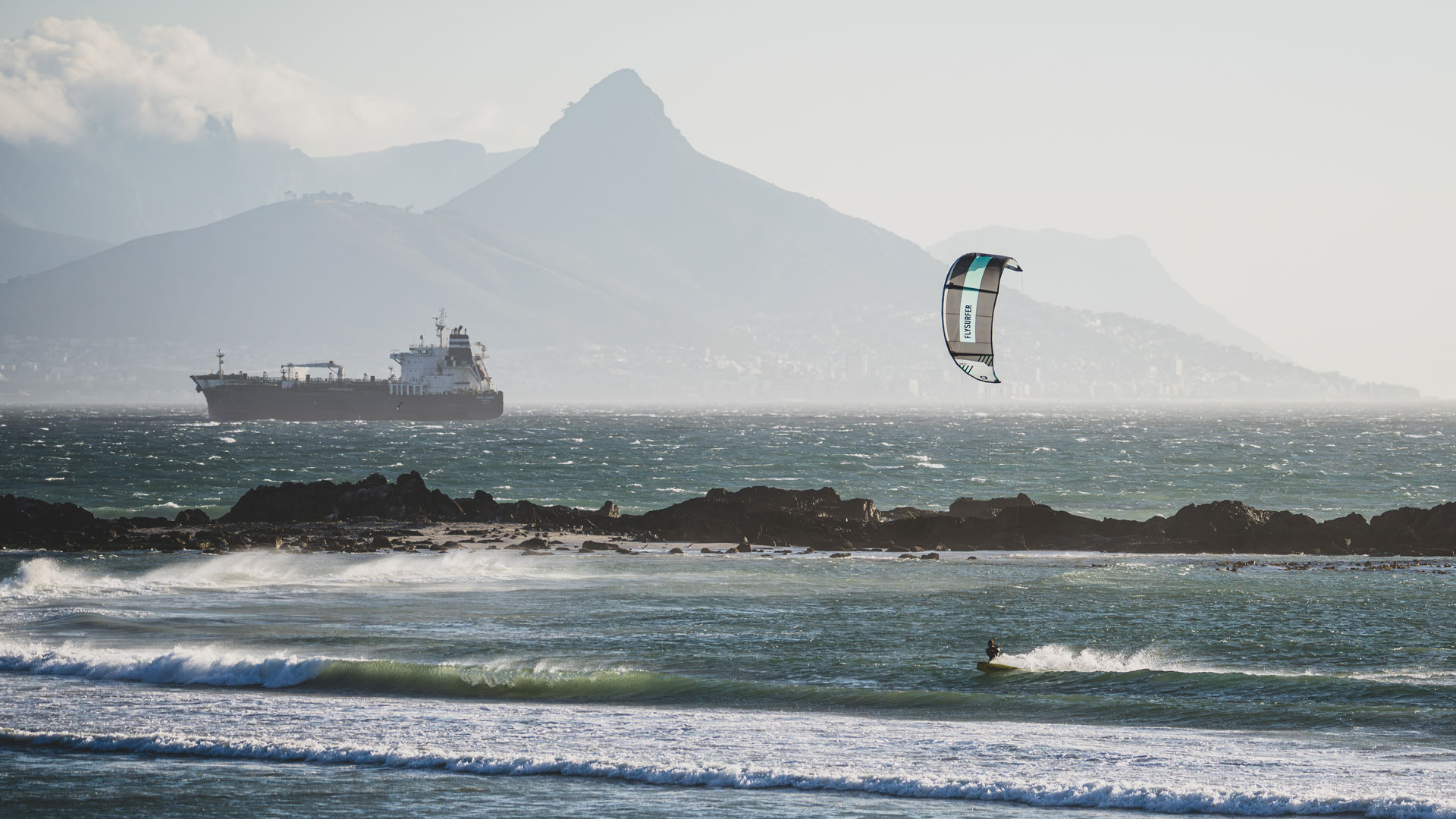 Flysurfer HELI Kite — side view