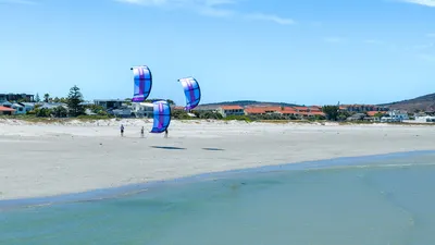 Flysurfer INDIE2 Kite — in action on the water
