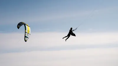 Flysurfer SHOT Kiteboard — construction detail