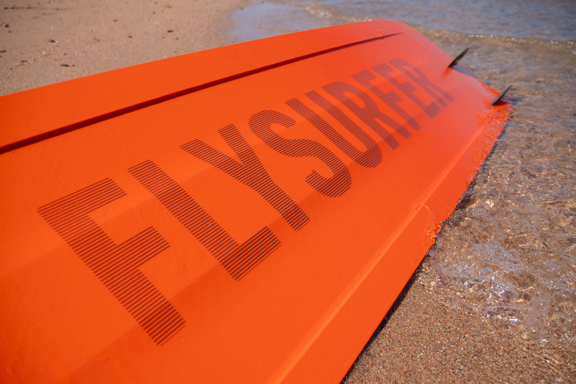 Flysurfer STAGE2 Kiteboard — close-up