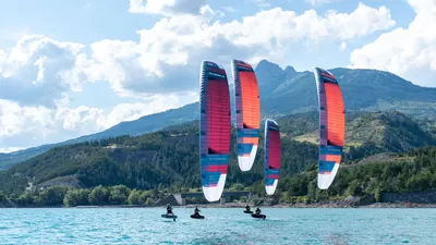 Flysurfer VMG3 Kite — side view