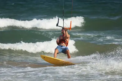 Kiting in the waves by the K1 station