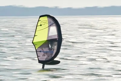 Переднее крыло фойла GONG Foil Front Wing Pro Ypra Race V2 — крупный план