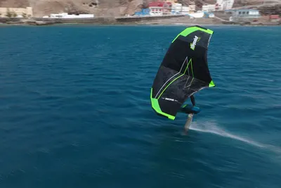 Переднее крыло фойла GONG Foil Front Wing Veloce V2 — в работе на воде