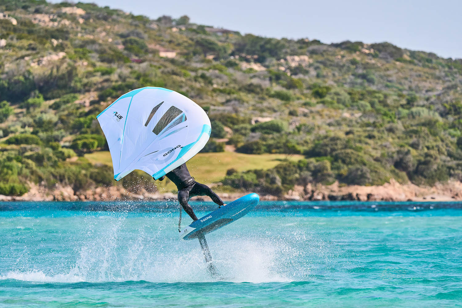 GONG Wing foil Board Inflatable HIPE Perf 5'10 G1 Foilboard — construction detail