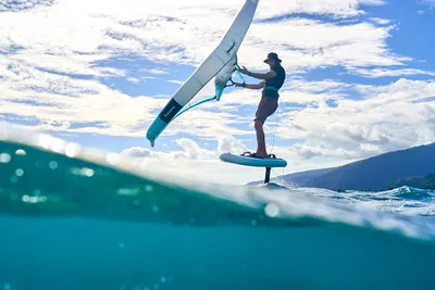 Переднее крыло фойла GONG Foil Front Wing X-Over V3 Atmo - Perf Series — крупный план