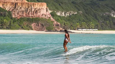 Сёрф-доска GONG Surf 9'6 Pampa EPS — в работе на воде