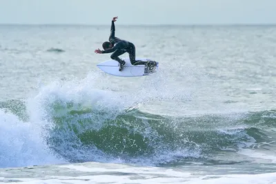 Сёрф-доска GONG Surf Alu PU — крупный план