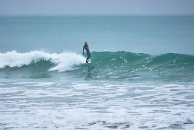 Сёрф-доска GONG Surf 9'6 Deano EPS — в работе на воде