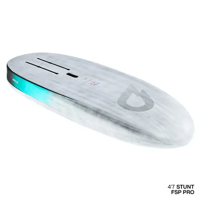 Доска для фойла GONG Wing Foil Board Stunt FSP Pro — в работе на воде