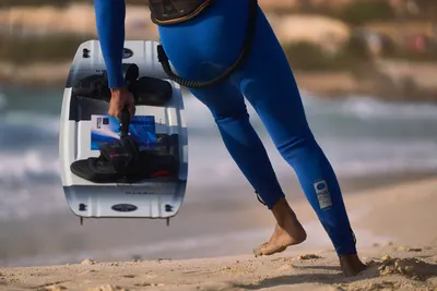 North Atmos PRO TT Board 2025 Kiteboard — close-up