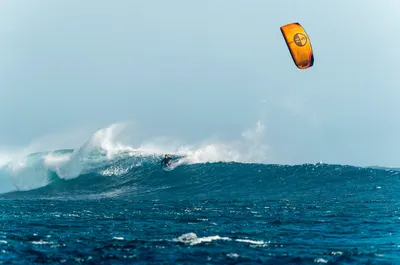 Кайт North Carve Kite 2025 — вид сбоку
