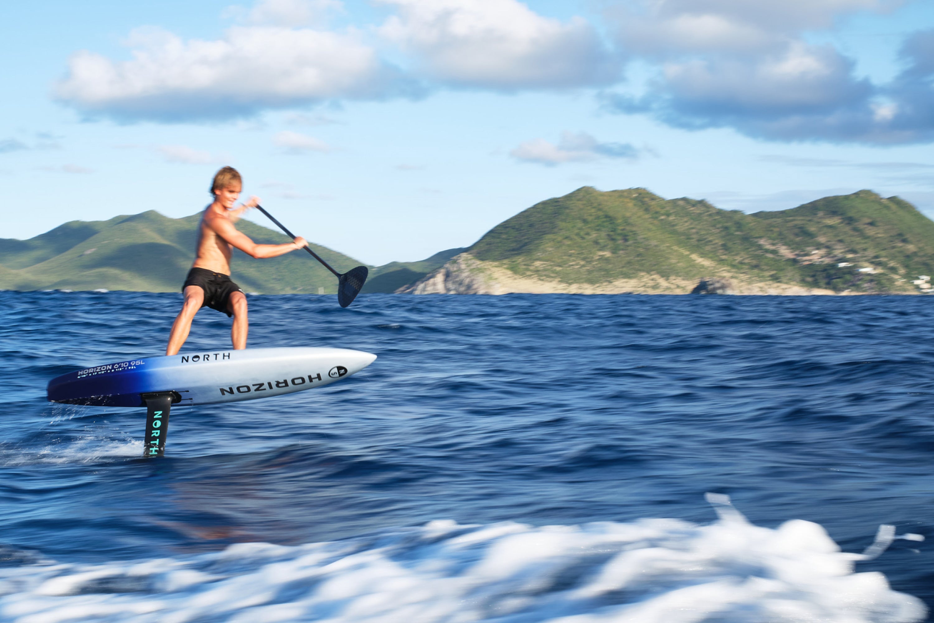 Гидрофойл North Horizon Downwind Foil Board — in action on the water