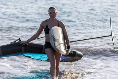 North Seek Foil Board 2022 Hydrofoil — in action on the water