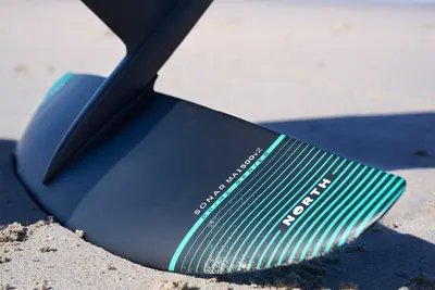 Переднее крыло фойла North Sonar MA1200v2 Prime Front Wing — крупный план