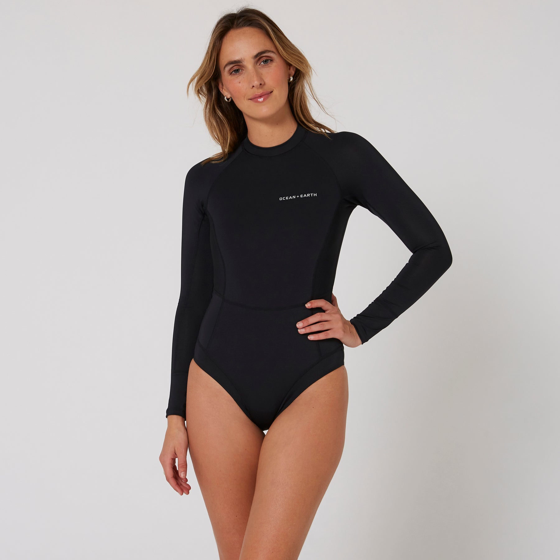 Одежда Ocean & Earth Ladies Oceana Long Sleeve Back Zip Lycra Suit