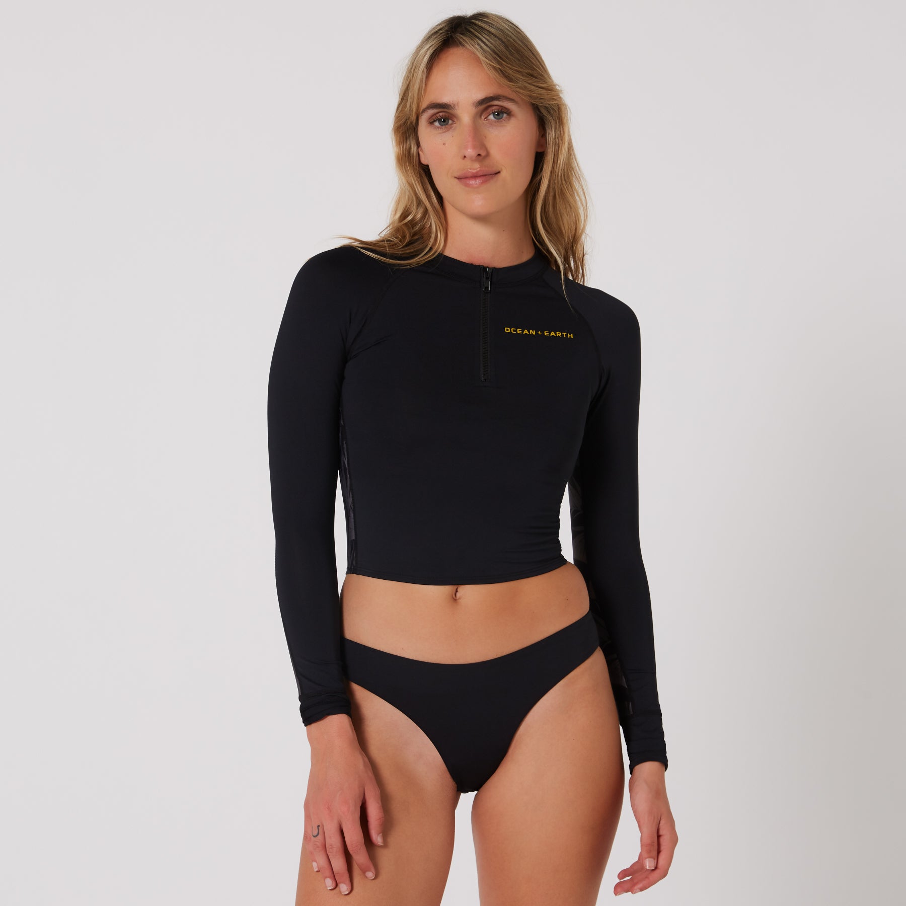 Одежда Ocean & Earth Ladies Oceana Long Sleeve Crop Lycra Vest