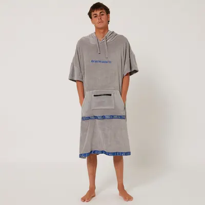 Комплектующие Ocean & Earth Mens Ignite Hooded Poncho — вид сбоку
