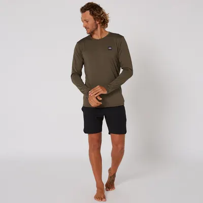 Гидрокостюм Ocean & Earth Mens Surf Long Sleeve Rash Shirt — в работе на воде
