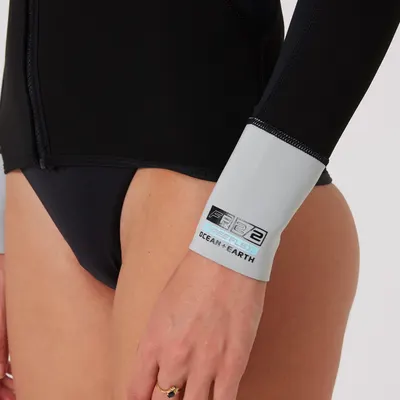 Весло для SUP Ocean & Earth Ladies Long Sleeve Front Zip Paddle Vest — вид сверху