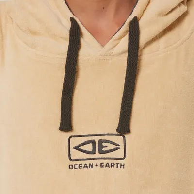 Комплектующие Ocean & Earth Mens Daybreak Hooded Poncho — крупный план
