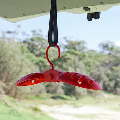 Гидрокостюм Ocean & Earth Quick Dry Wetsuit Hanger — в работе на воде