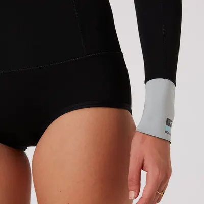 Гидрокостюм Ocean & Earth Ladies Hi Cut Long Sleeve Wetsuit - 2mm — крупный план