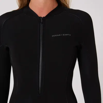 Гидрокостюм Ocean & Earth Ladies Hi Cut Long Sleeve Wetsuit - 2mm — в работе на воде