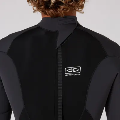Гидрокостюм Ocean & Earth Mens Free Flex Back-Zip - 3/2mm — крупный план