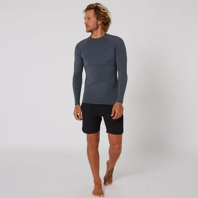 Гидрокостюм Ocean & Earth Rib Guard Padded Long Sleeve Vest — в работе на воде