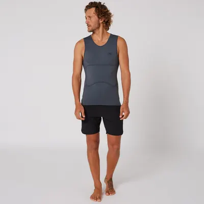 Гидрокостюм Ocean & Earth Rib Guard Padded Vest — в работе на воде