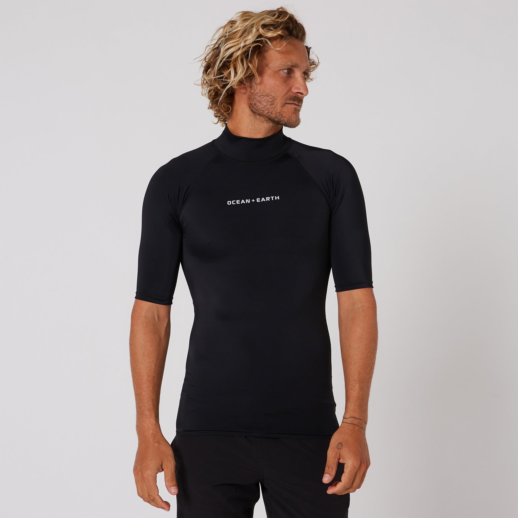 Гидрокостюм Ocean & Earth Mens Script Short Sleeve Rash Shirt