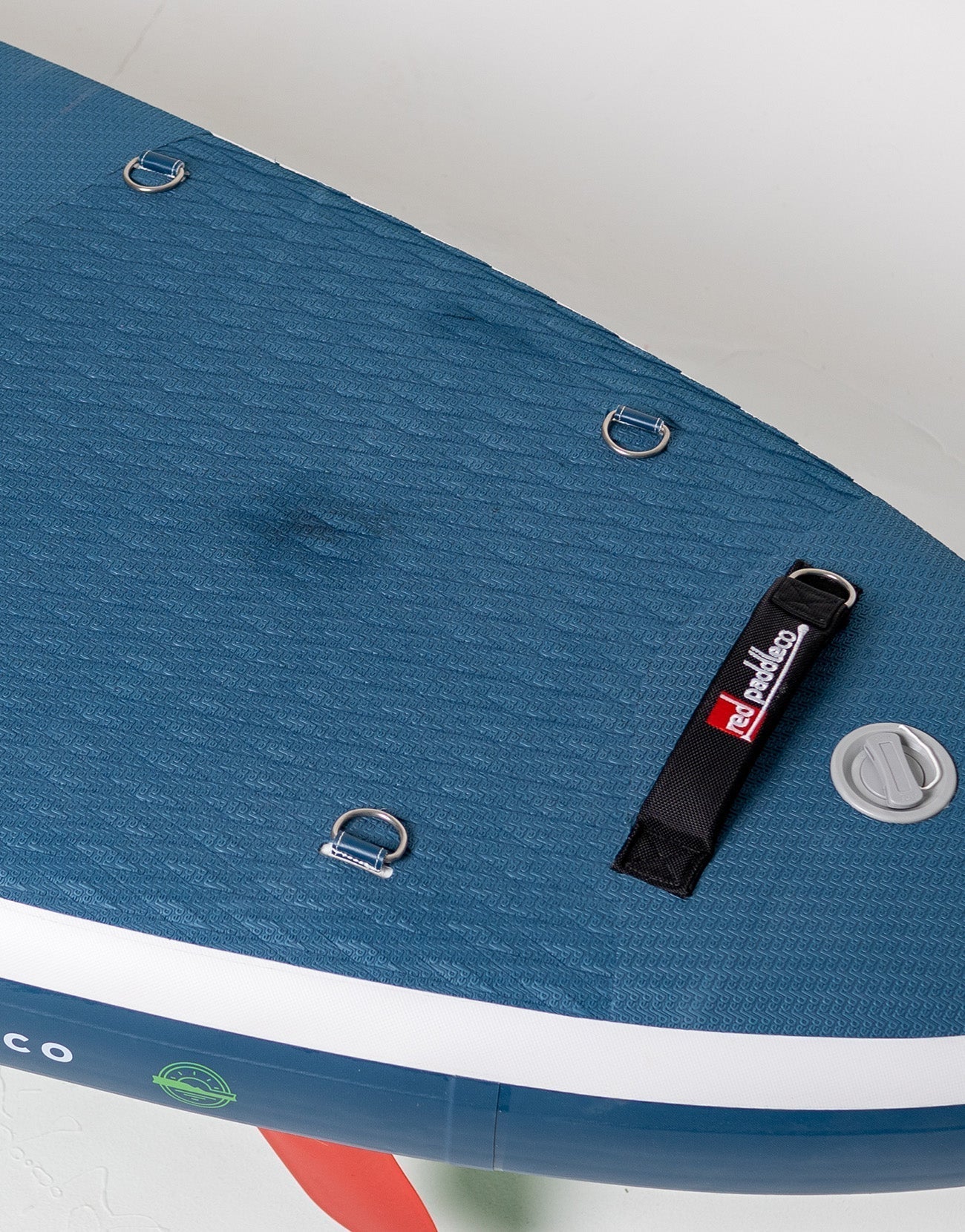 Inflatable SUP-доска Red Paddle Co 12'6" Voyager MSL Inflatable Paddle Board Package — in action on the water