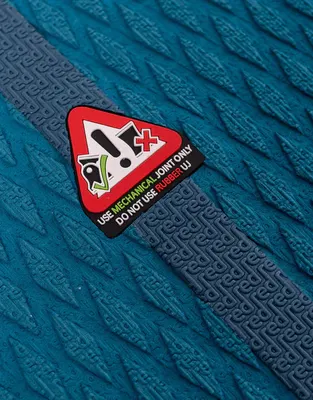 Red Paddle Co 9'4" 3-in-1 Snapper MSL Kids Inflatable Paddle Board Package Inflatable SUP board — close-up