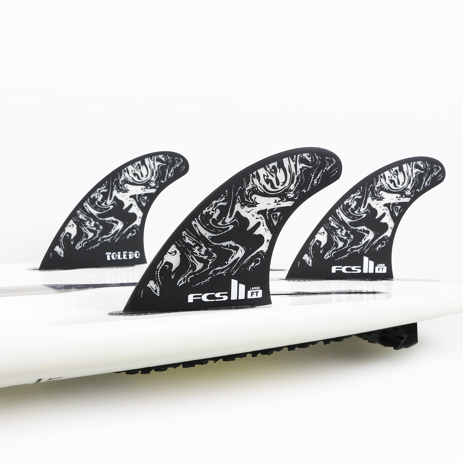 Плавник Softech FCS II Filipe Toledo Tri Fins — в работе на воде