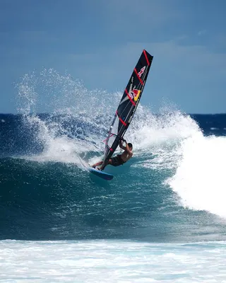 Виндсёрф-доска Starboard 2025 Hyper Windsurf Board — детали конструкции