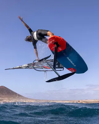 Виндсёрф-доска Starboard 2025 iGNiTE AIR Windfoil Board — вид сбоку