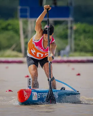 Весло для SUP Starboard 2025 Lima Prepreg Carbon Paddle — в работе на воде
