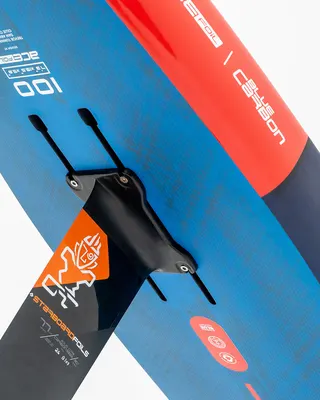 Доска для фойла Starboard Ace Foil Foilboard — крупный план